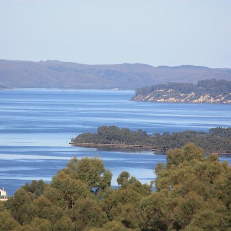 Villa Harbour Lookout Strahan Exterior foto